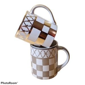 SMASHING PLATES Gold/Silver Checkered Mugs